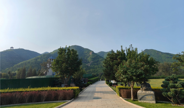 陵园墓区主路